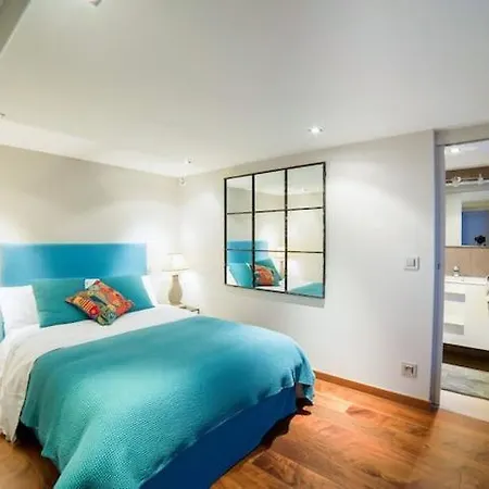 Before Making A Request, Read My Host Profile At Bottom Of Page # Luxury Modern 5-Bedroom Villa Retreat In Saint-Tropez Villa Saint-Tropez